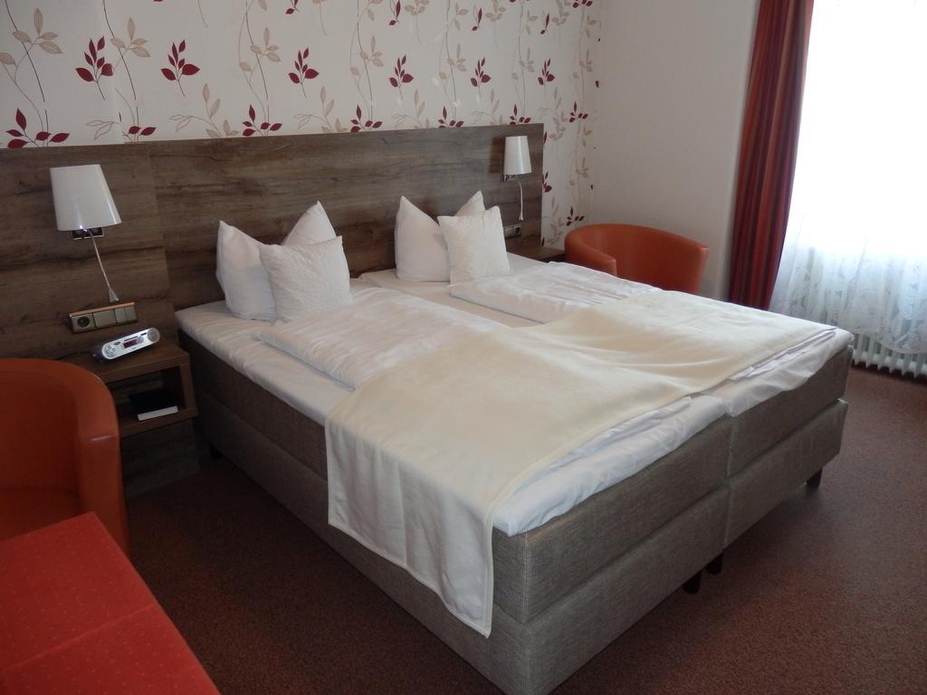 Hotel Rheinischer Hof バート・ブライジク 部屋 写真